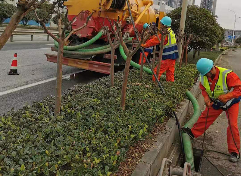 文罗镇市政管道清淤